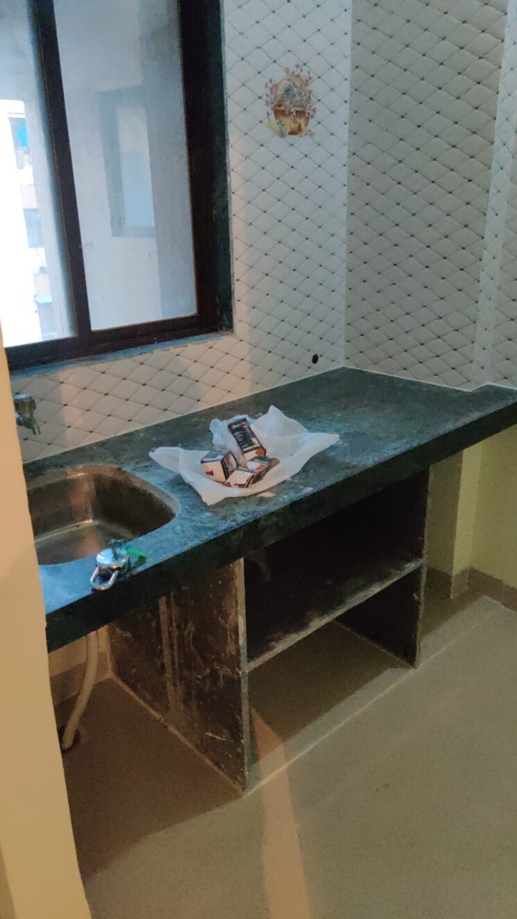 Kitchen, dandekar-dattachayya-chs 1 RK 230 Sq.Ft. Apartment In Panch Pakhadi Thane 7851475