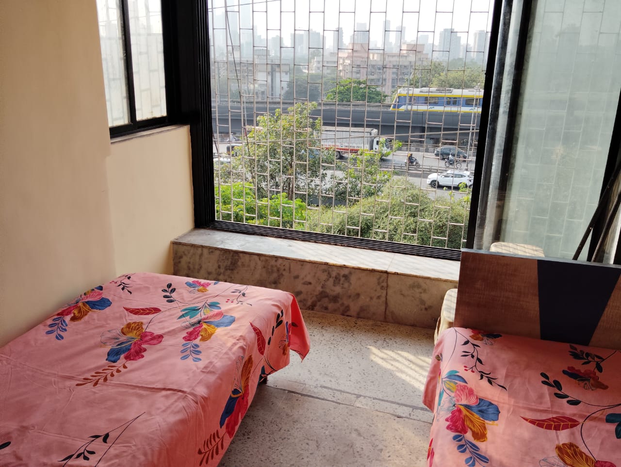 2 BHK Apartment For Rent in Raheja Complex Malad East Mumbai  7851494