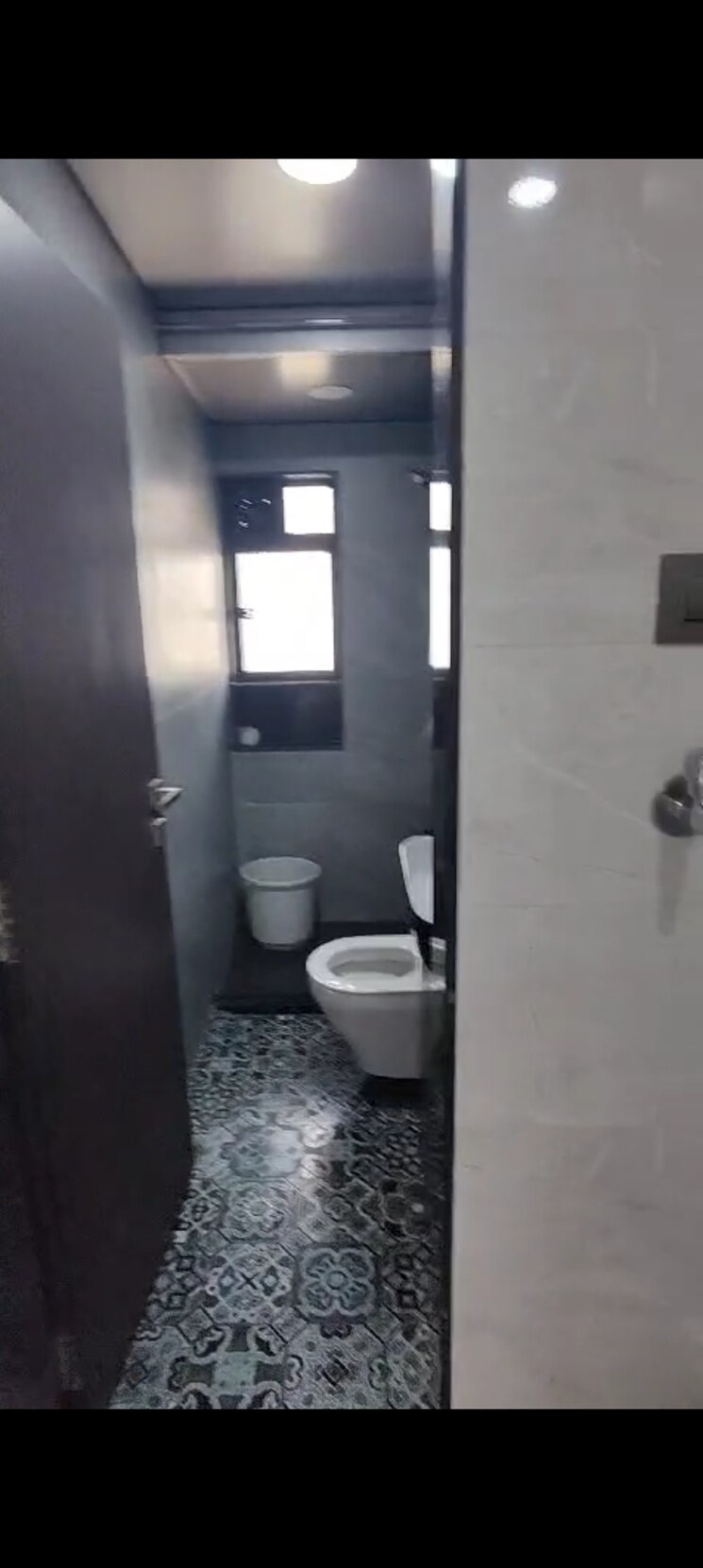 Bathroom, paschim-apartments 2 Bedroom 1000 Sq.Ft. Apartment In Dadar West Mumbai 7851503