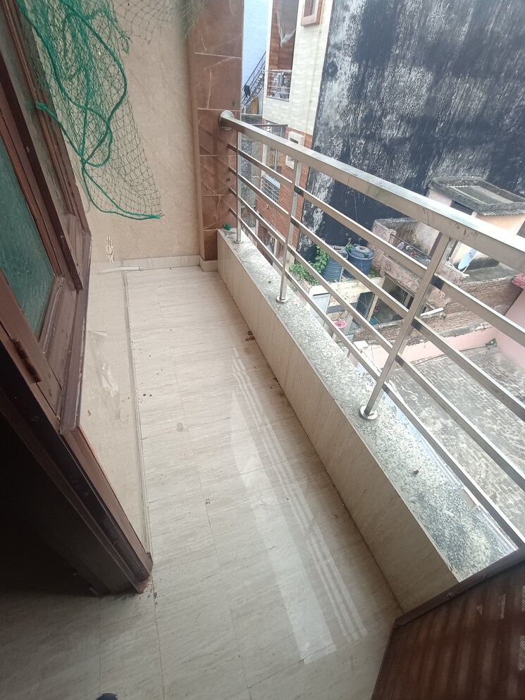 Balcony, uttam nagar west 1 RK 30 Sq.Yd. Builder Floor In Uttam Nagar West Delhi 7851526