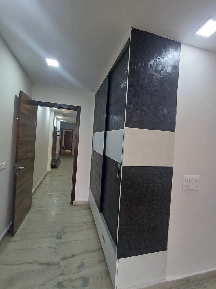 undefined, ramesh nagar 2.5 Bedroom 900 Sq.Ft. Builder Floor In Ramesh Nagar Delhi 7851561