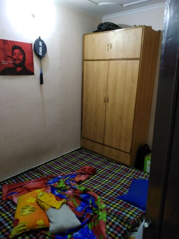 Bedroom in 1 BHK Apartment at Lajpat Nagar – for Rent