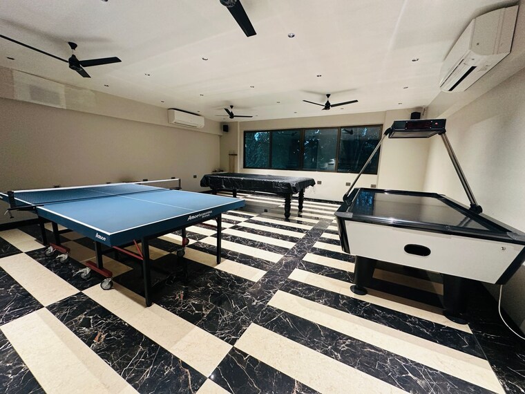 Exterior View, khar west 3 Bedroom 1300 Sq.Ft. Apartment In Khar West Mumbai 7851582