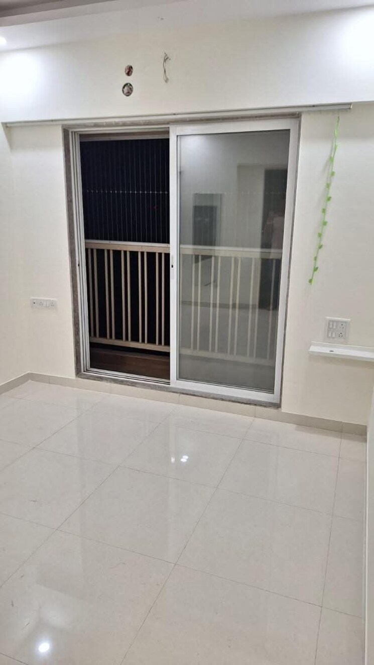 Room, metropolis-rivera 1 Bedroom 443 Sq.Ft. Apartment In Kasarvadavali Thane 7851620