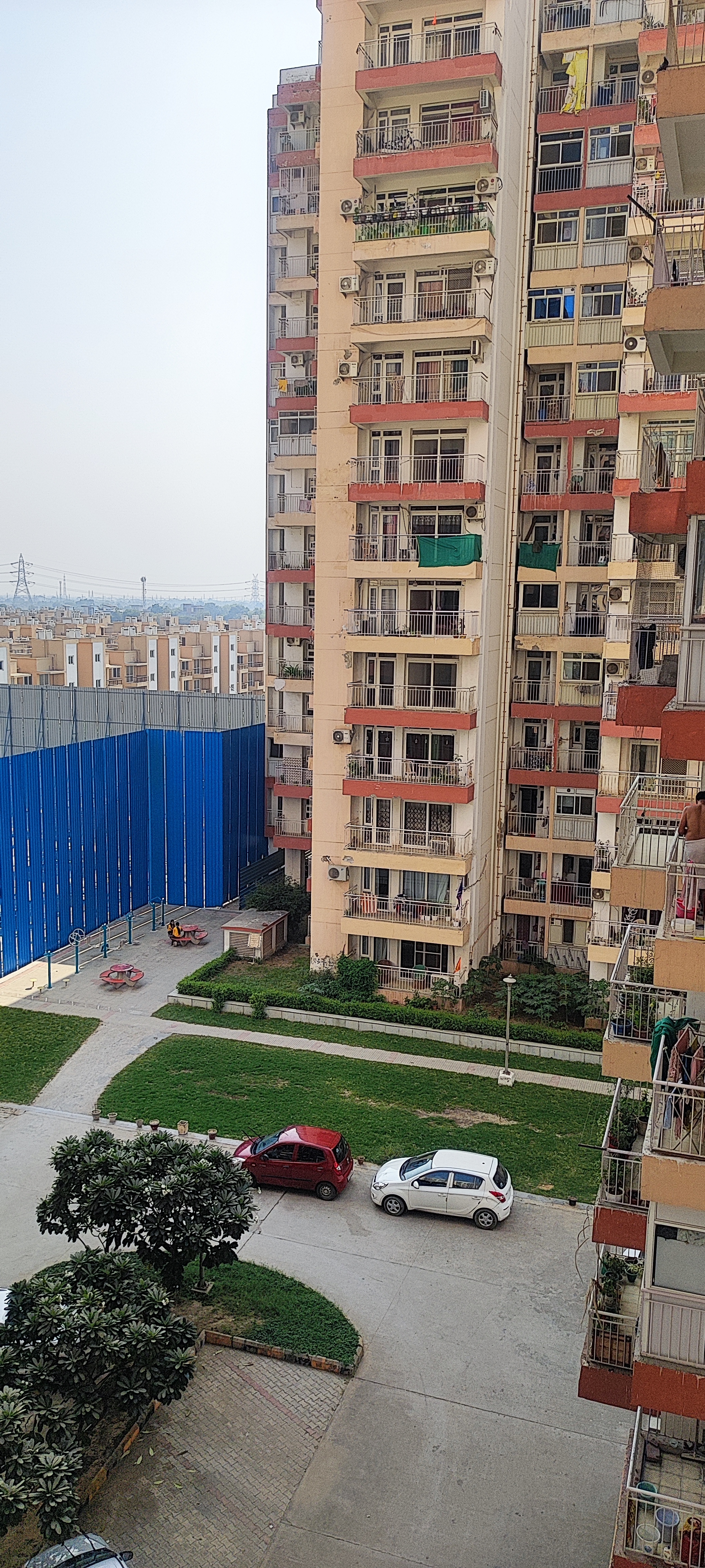 2.5 BHK + Pooja Room,Servant Room,Study Room Apartment For Sale in Klj Greens Sector 77 Fari