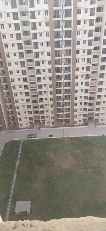 2 BHK Apartment – Exterior View View at Amrapali Golf Homes, Sector 4, Greater Noida - for Sale