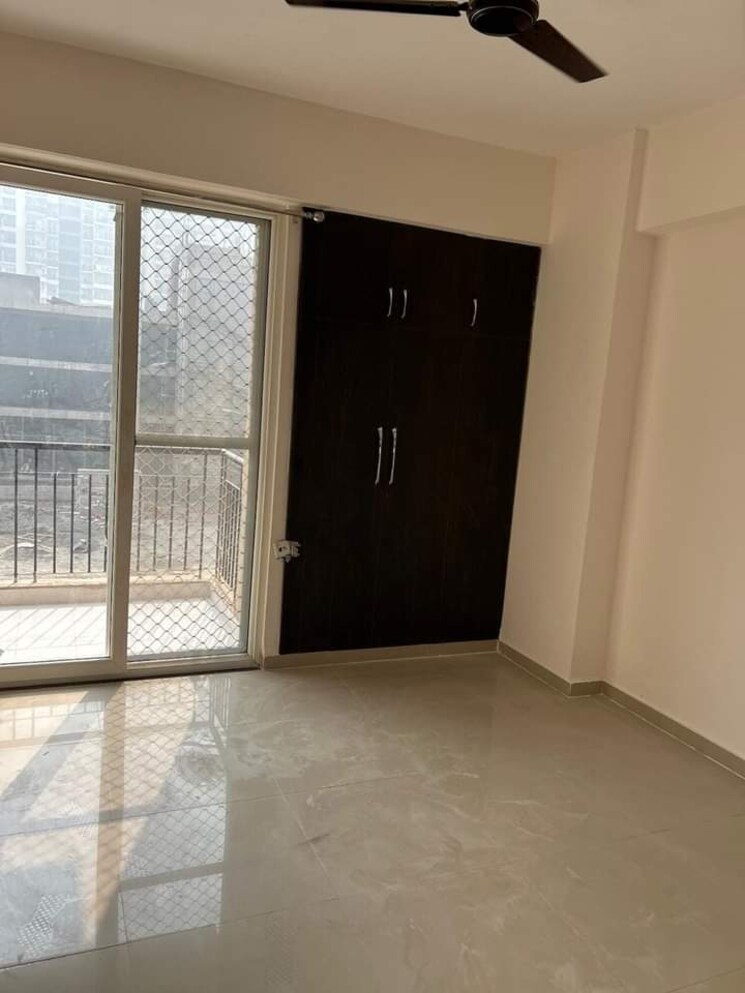 Room, gaur-city-2-14th-avenue 2 Bedroom 955 Sq.Ft. Apartment In Sector 16c Greater Noida Greater Noida 7851650