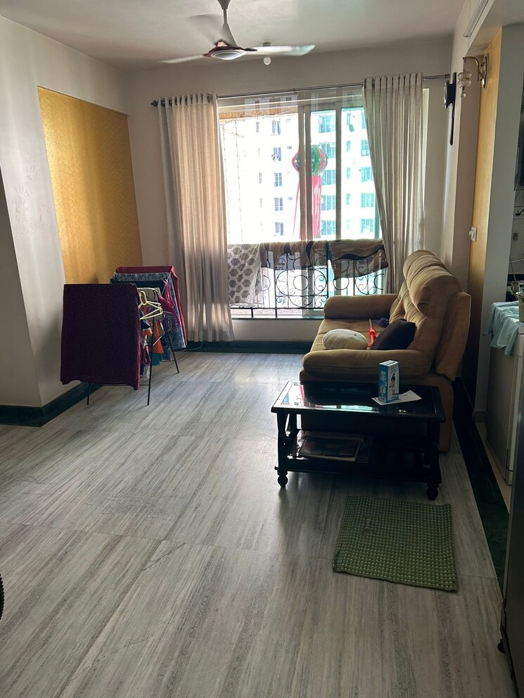 Living Room, hiranandani-estate-winona 2 Bedroom 700 Sq.Ft. Apartment In Ghodbunder Road Thane 7851682