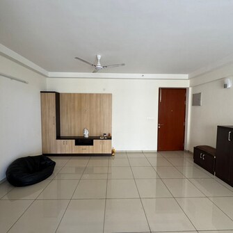 2 BHK Apartment For Rent in Prestige Royale Gardens Avalahalli Bangalore  7851774