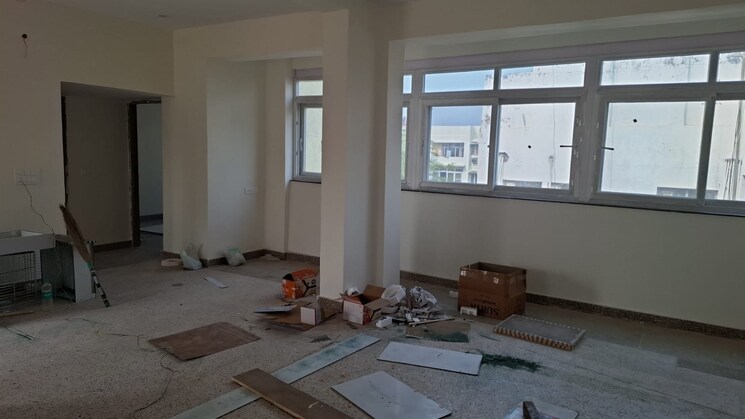 Living Room, sector 36 6+ Bedroom 250 Sq.Mt. Independent House In Sector 36 Noida 7851772