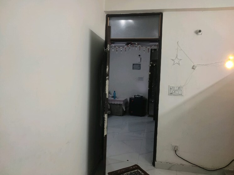 undefined, sector 36 6+ Bedroom 250 Sq.Mt. Independent House In Sector 36 Noida 7851772