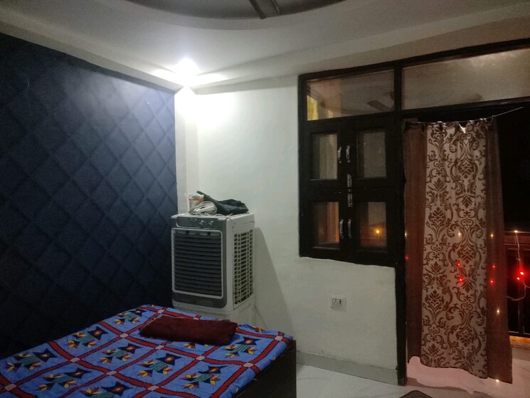 Bedroom, sector 36 6+ Bedroom 250 Sq.Mt. Independent House In Sector 36 Noida 7851772