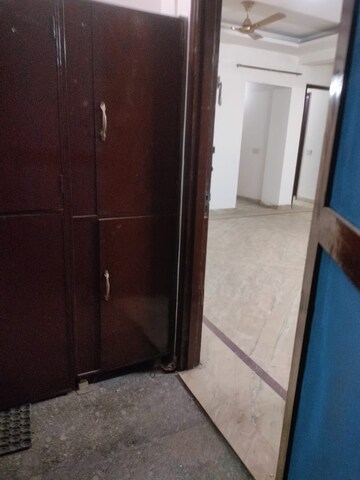Bathroom in 2 BHK Builder Floor at Mahipalpur – for Sale