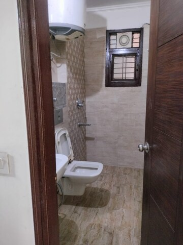 Bathroom in 2 BHK Builder Floor at Mahipalpur – for Sale
