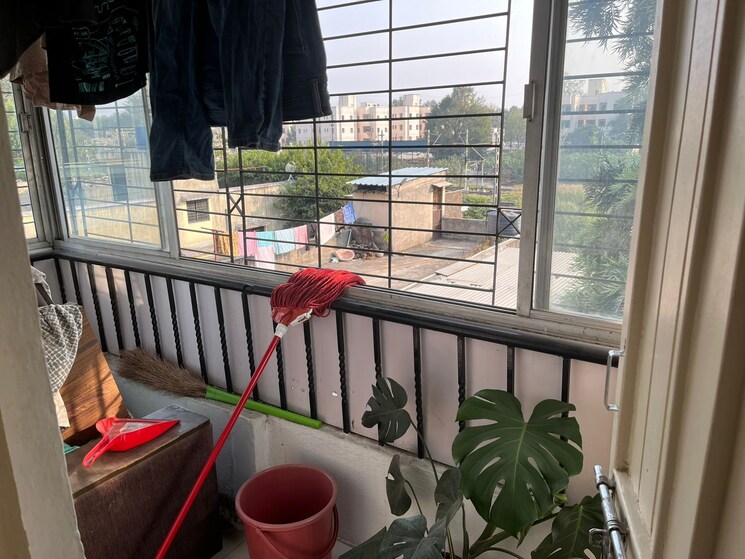 Balcony, rahul-chs-koregaon-park 1 Bedroom 500 Sq.Ft. Apartment In Koregaon Park Pune 7851894