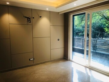 Room in 3 BHK Builder Floor at Sector 89 – for Sale