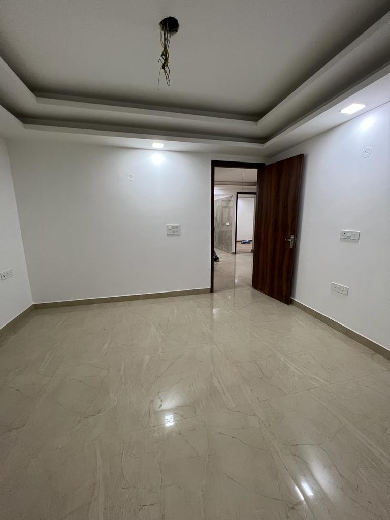 3 BHK Builder Floor For Sale in Chattarpur