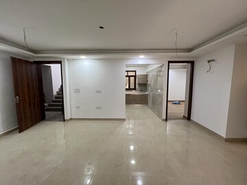 Room in 3 BHK Builder Floor at Chattarpur – for Sale