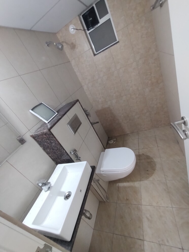Bathroom, godrej-green-cove 2 Bedroom 740 Sq.Ft. Apartment In Mahalunge Pune 7851952