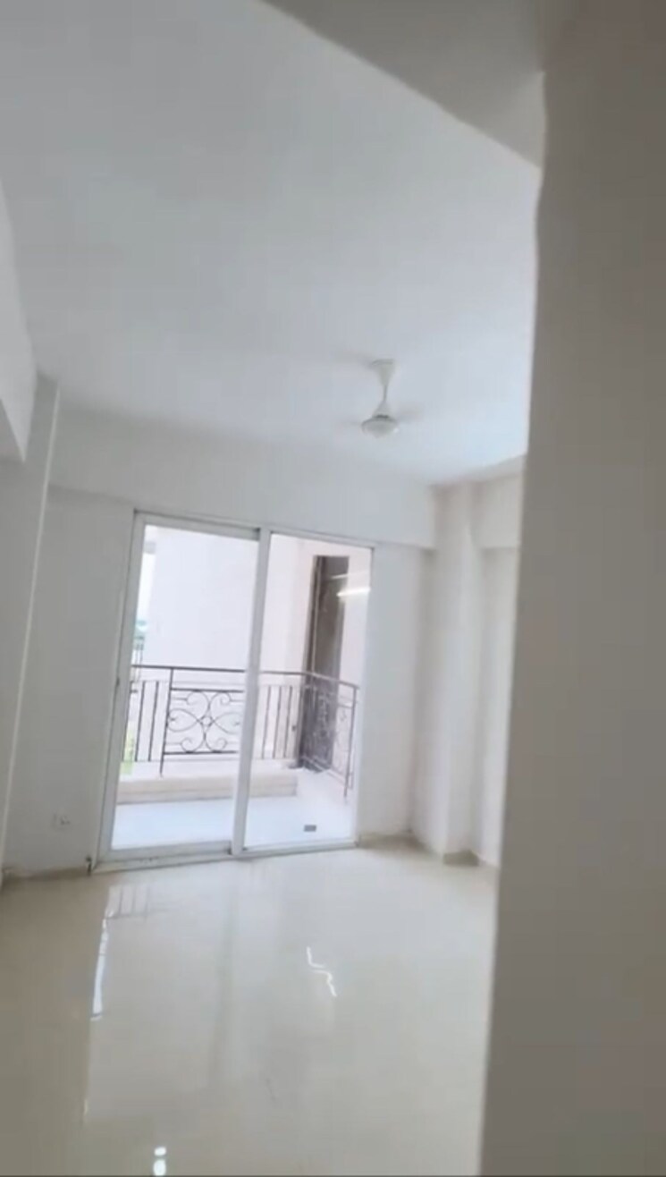 Room, signature-global-the-millennia 2 Bedroom 800 Sq.Ft. Apartment In Sector 37d Gurgaon 7852014