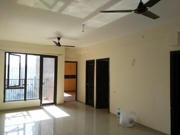 2 BHK Apartment For Rent in Logix Blossom County, Sector 137