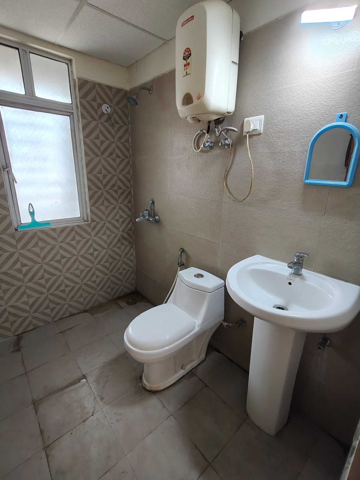 2.5 BHK + Study Room 990 Sq.Ft. Apartment in Amrapali Terrace Homes