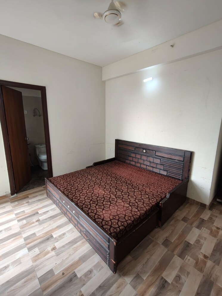 Bedroom, amrapali-terrace-homes 2.5 Bedroom 990 Sq.Ft. Apartment In Tech Zone 4 Greater Noida Greater Noida 7852179