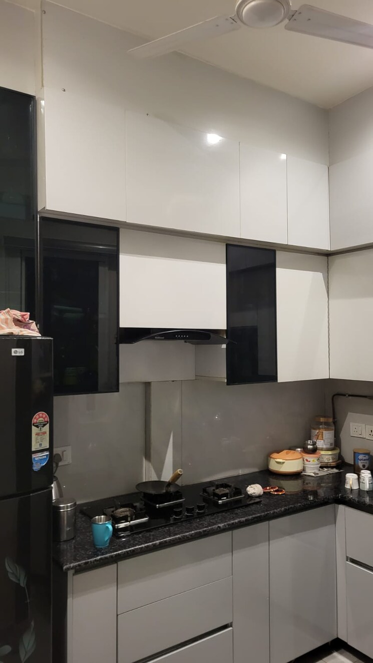 Kitchen, siddharth vihar 4 Bedroom 1950 Sq.Ft. Apartment In Siddharth Vihar Ghaziabad 7852173