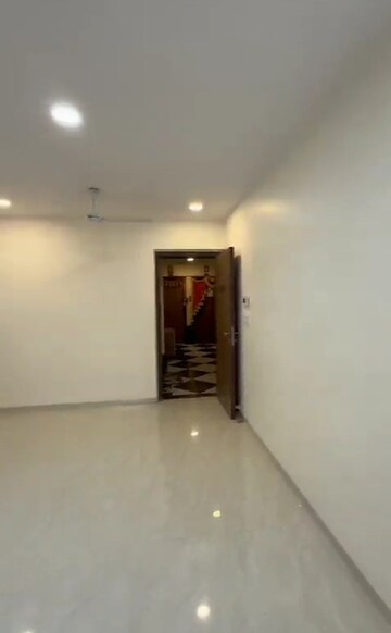 2 BHK Apartment For Rent in Lokhandwala Complex Andheri Mumbai  7852223