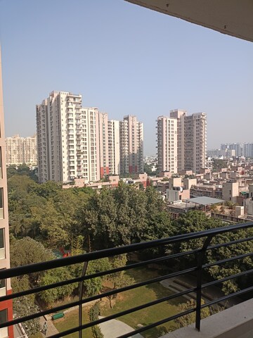 3.5 BHK Apartment For Sale in Unitech Harmony, Sector 50
