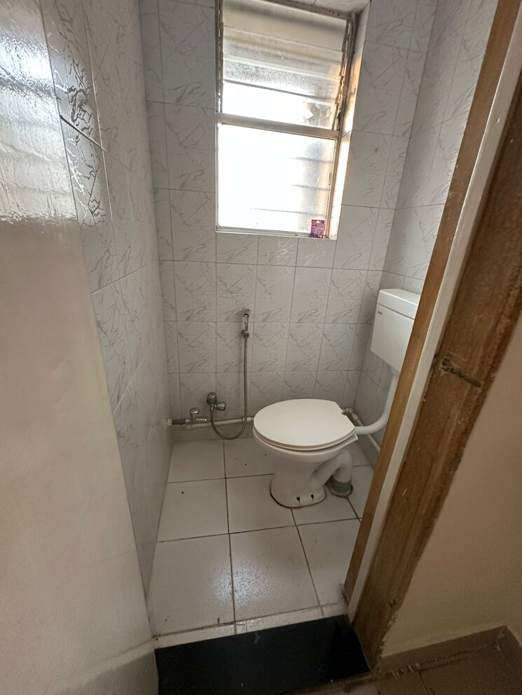 Bathroom, hermes-heritage-homes 4 Bedroom 2450 Sq.Ft. Villa In Shastrinagar Pune 7852289