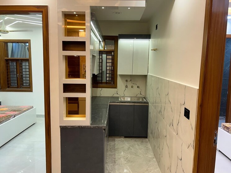 Kitchen, dwarka 3 Bedroom 90 Sq.Yd. Builder Floor In Dwarka Delhi 7852299