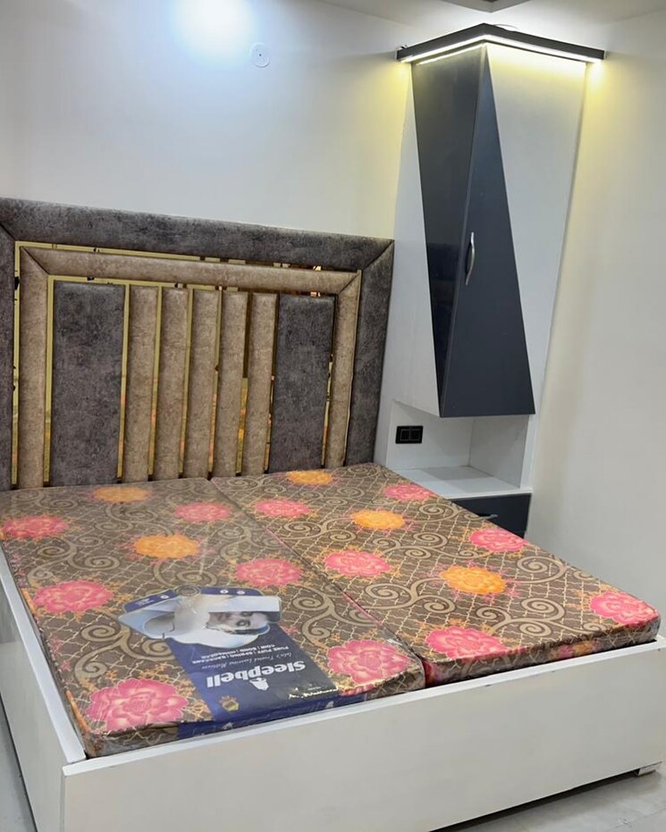 Bedroom, dwarka 3 Bedroom 100 Sq.Yd. Builder Floor In Dwarka Delhi 7852303