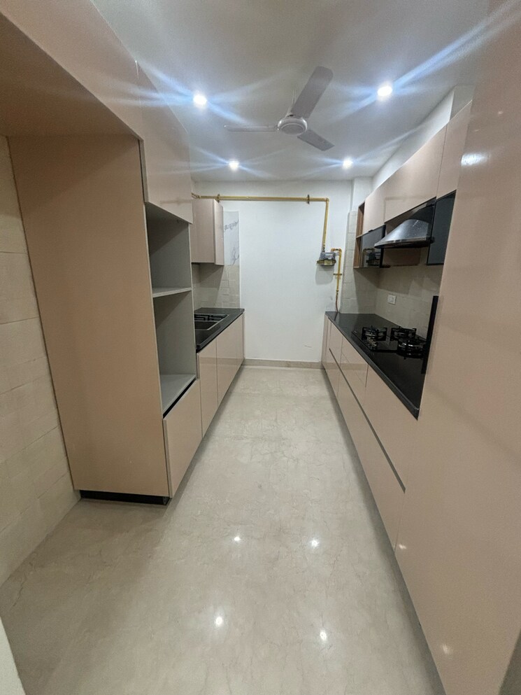 undefined, uday park 3 Bedroom 1953 Sq.Ft. Independent House In Uday Park Delhi 7852315