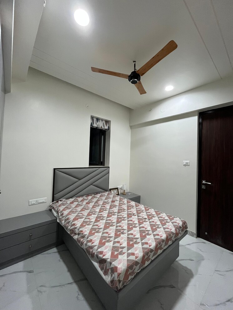 Bedroom, raymond-ten-x-habitat 2 Bedroom 515 Sq.Ft. Apartment In Pokhran Road No Two Thane 7852317