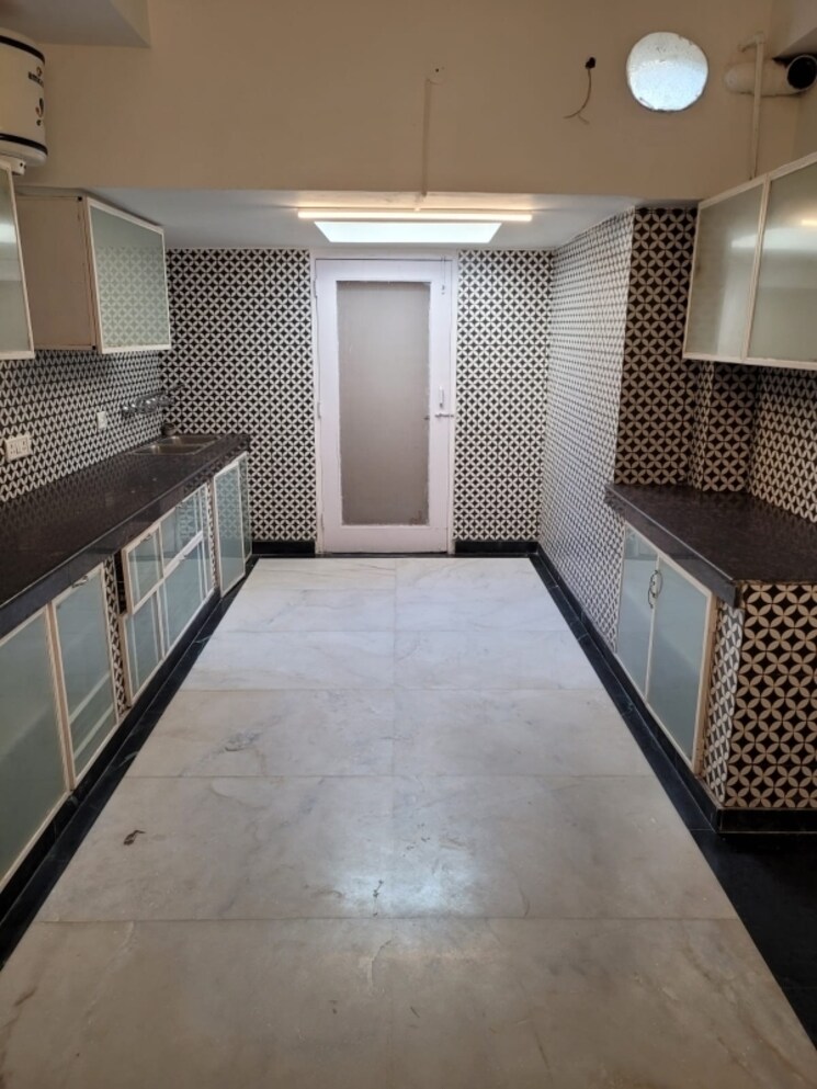 Kitchen, maharani bagh 6 Bedroom 4500 Sq.Ft. Villa In Maharani Bagh Delhi 7852322