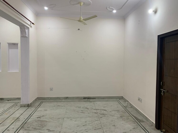 Room, vineet khand 4 Bedroom 1250 Sq.Ft. Independent House In Vineet Khand Lucknow 7852330