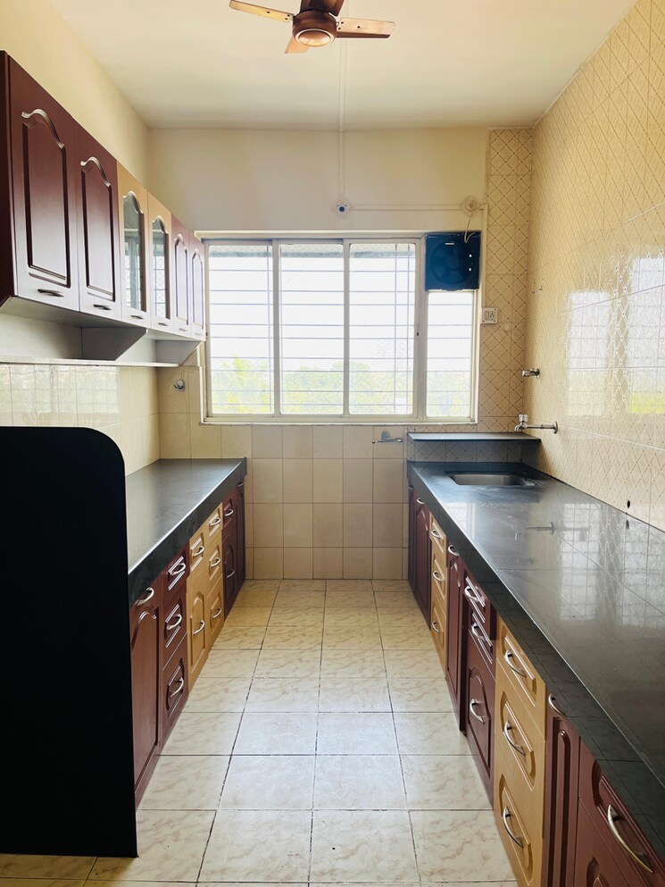 Kitchen, satara road 3 Bedroom 1150 Sq.Ft. Apartment In Satara Road Pune 7852334