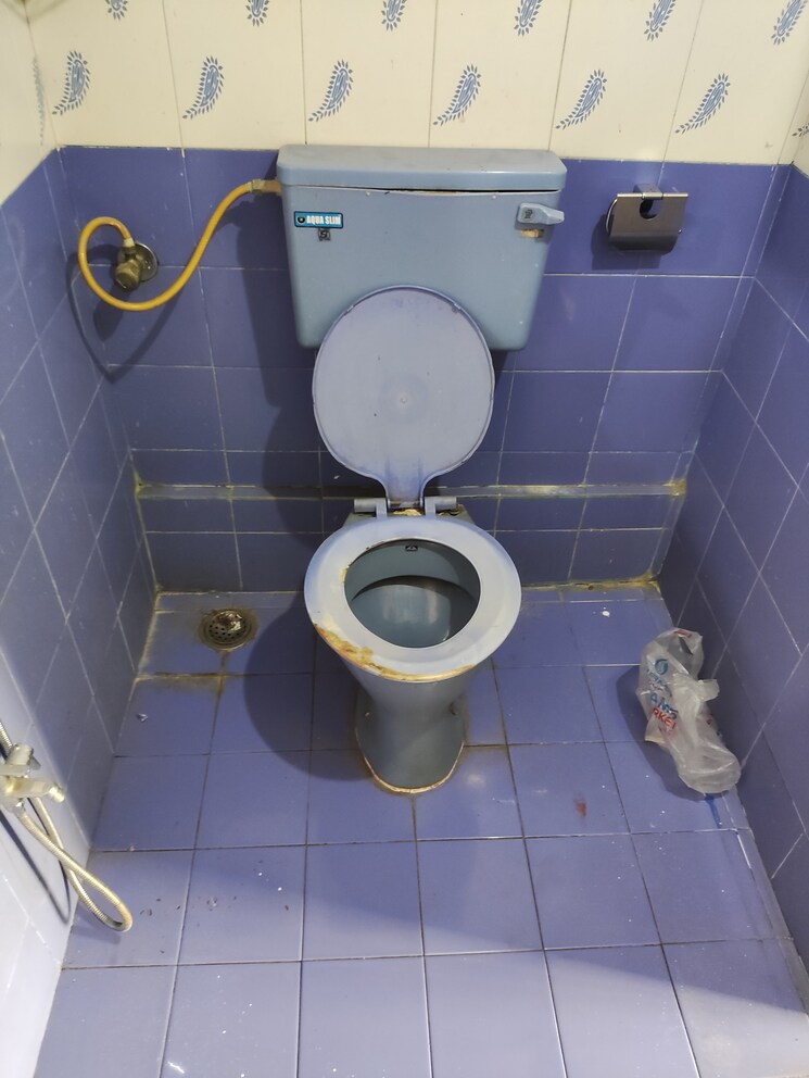 Bathroom, sai-kripa-chs 3 Bedroom 1600 Sq.Ft. Apartment In Nerul Navi Mumbai 7852397