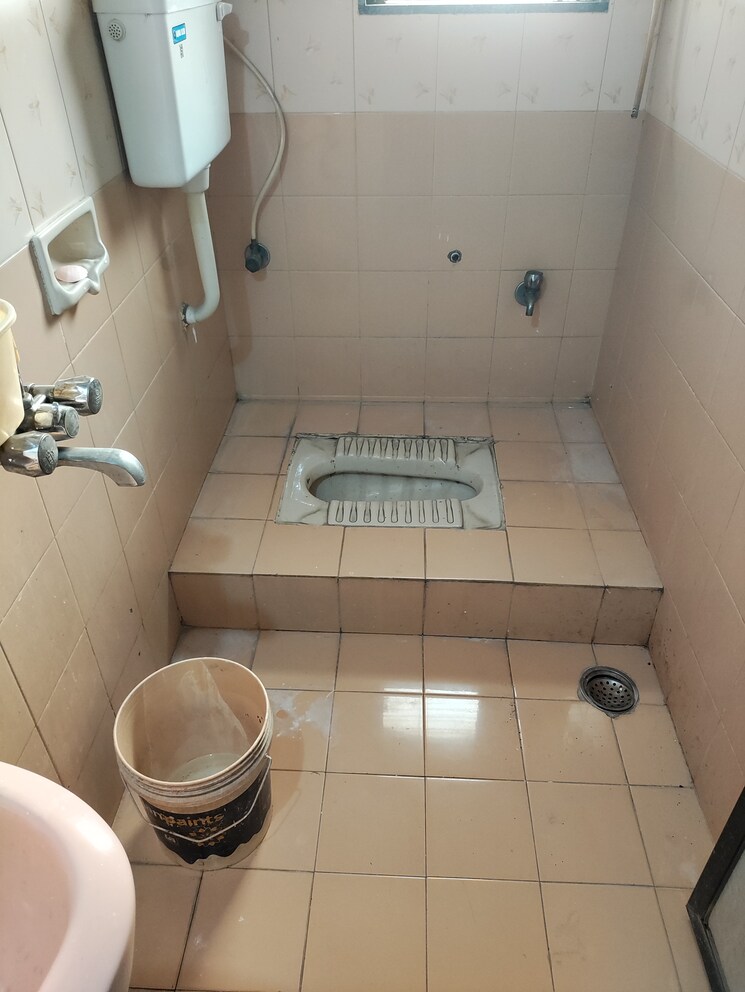 Bathroom, sai-kripa-chs 3 Bedroom 1600 Sq.Ft. Apartment In Nerul Navi Mumbai 7852397