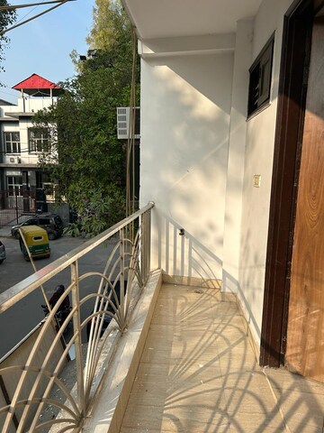 रेसिडेंशियल फ्लैट वर्ग फुट फॉर रेंट इन सेक्टर 9, द्वारका दिल्ली  7852426