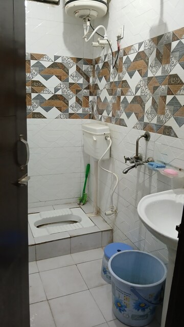 Bathroom in 3 BHK Apartment at Abul Fazal Enclave Part 1 – for Sale
