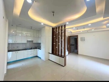 Room in 3 BHK Builder Floor at Mehrauli – for Rent