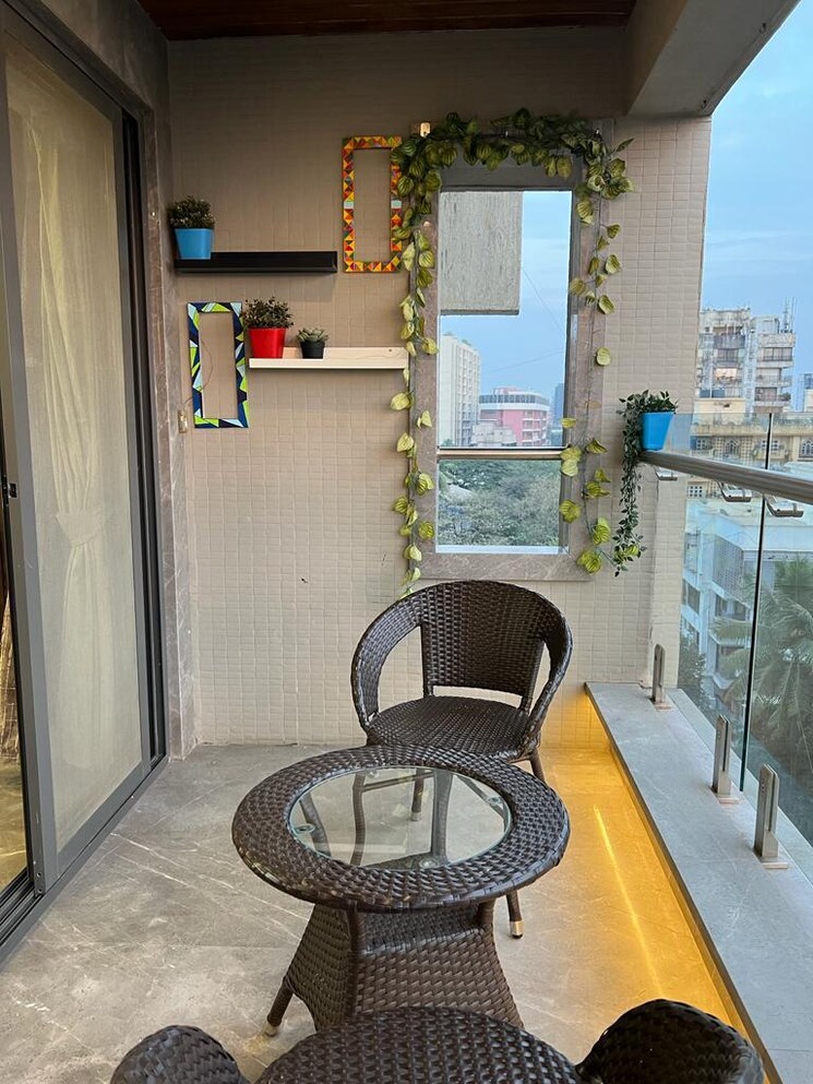 Team Area, mehta-lilium 4 Bedroom 1458 Sq.Ft. Apartment In Santacruz West Mumbai 7852666