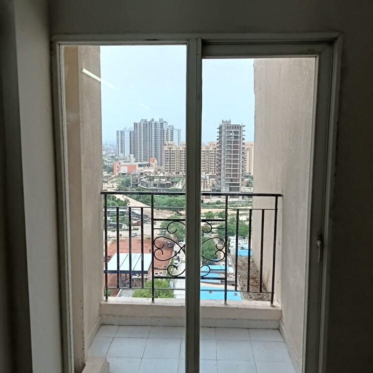 Room, piedmont-taksila-heights 3 Bedroom 1900 Sq.Ft. Apartment In Sector 37c Gurgaon 7852690