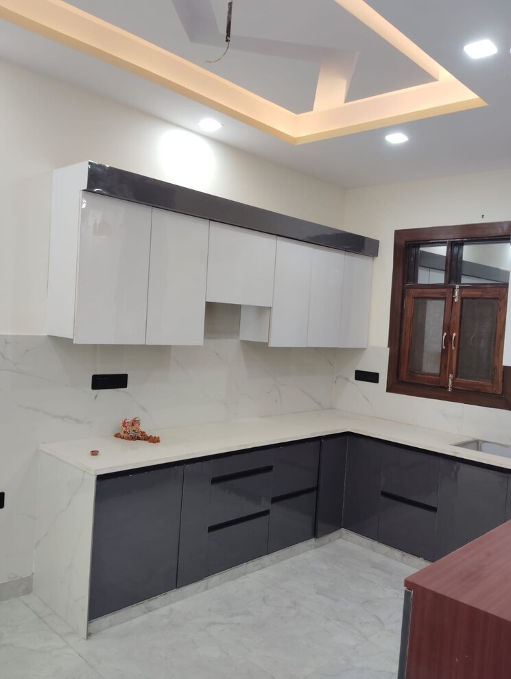 Kitchen, niti khand i 4 Bedroom 1500 Sq.Ft. Builder Floor In Niti Khand I Ghaziabad 7852722