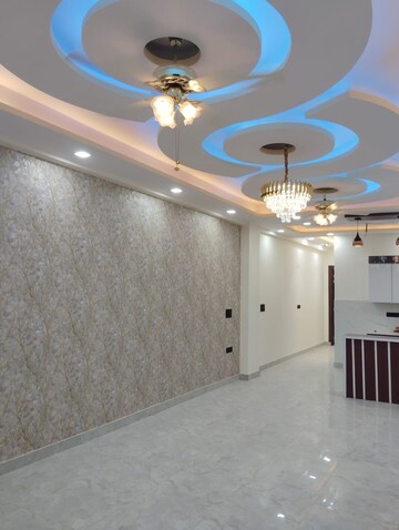 Master Bedroom in 4 BHK Builder Floor at Niti Khand I – for Sale