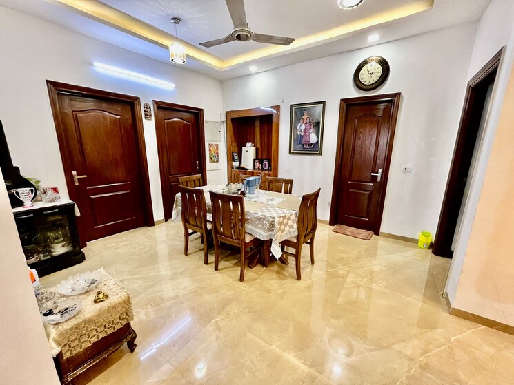 Living Room, sector 23 3 Bedroom 2845 Sq.Ft. Builder Floor In Sector 23 Gurgaon 7852728