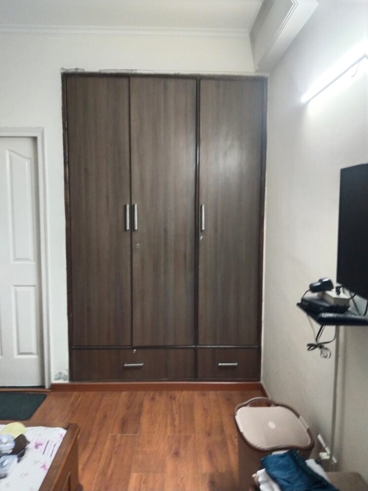 Bathroom, sector 23 3 Bedroom 2333 Sq.Ft. Builder Floor In Sector 23 Gurgaon 7852736