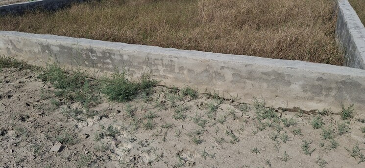 undefined, upsidc site b  75 Sq.Yd. Plot In Upsidc Site B Greater Noida 7852789